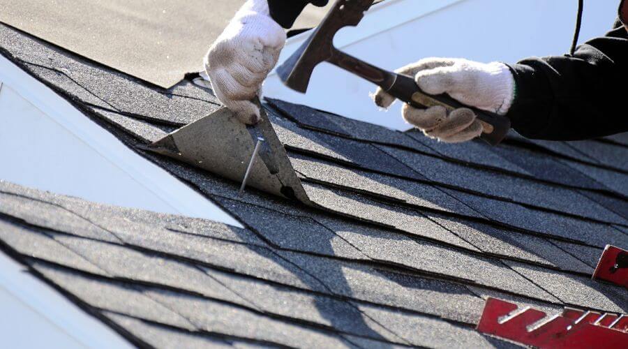 Professional residential roofers in Lake Benton, MN